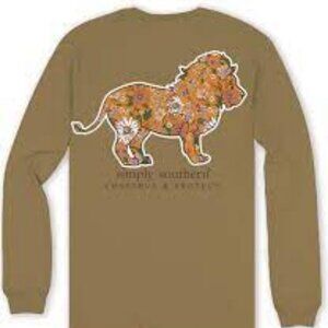 Wild Tulepo Lion Tracker Simply Southern Shirt